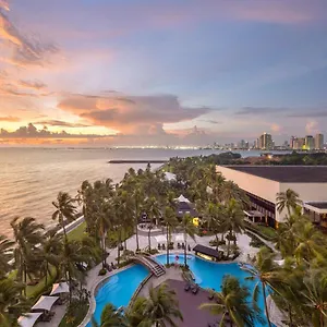 5* Otel Sofitel Philippine Plaza Manila